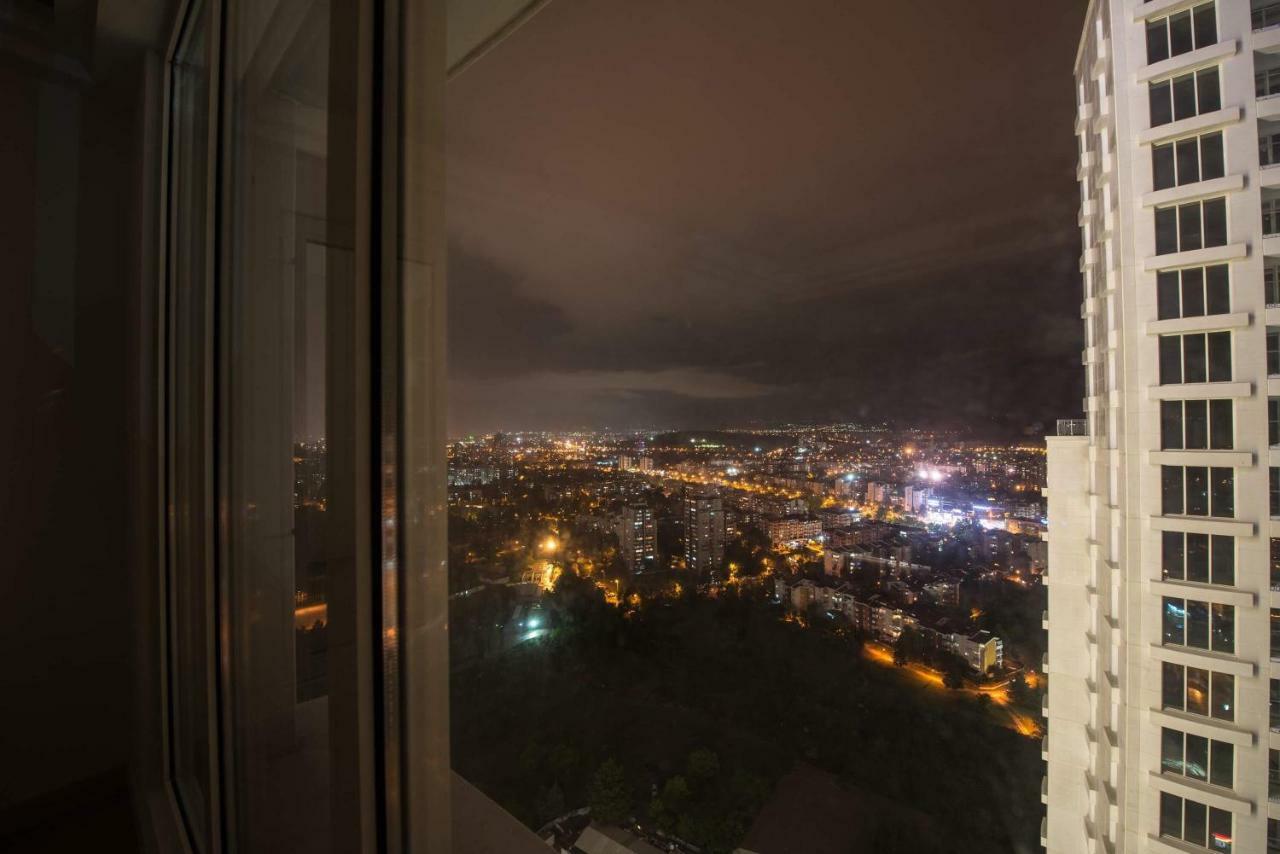 33Rd Floor Luxury Apartment Spa & Fitness Skopje Ngoại thất bức ảnh