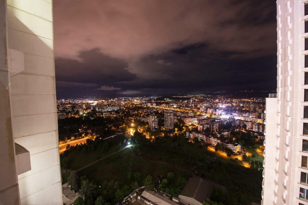 33Rd Floor Luxury Apartment Spa & Fitness Skopje Ngoại thất bức ảnh