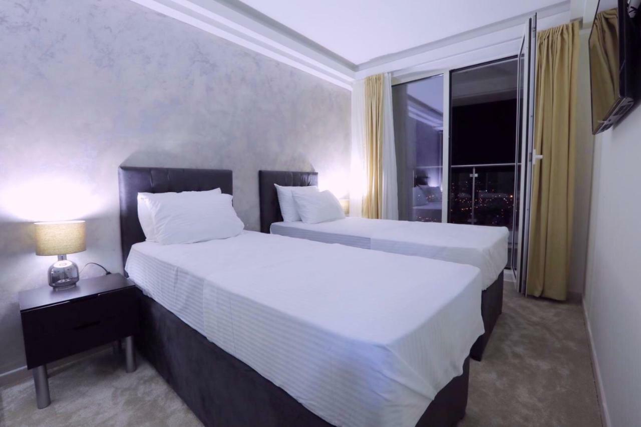 33Rd Floor Luxury Apartment Spa & Fitness Skopje Ngoại thất bức ảnh